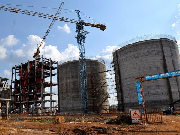 Deputy PM inspects progress of Central Highlands aluminum plant